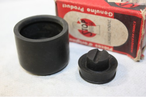 NECESSAIRE DE REPARATION DE CYLINDRE DE ROUE STOP 41224...AUTOS ANC...