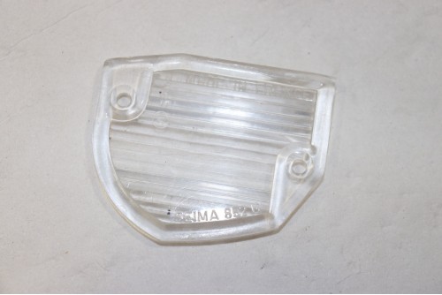 TRANSPARENT D'ECLAIREUR DE PLAQUE AR/G SEIMA 852G...PEUGEOT 204 30...