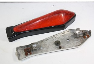 FEU AR CLIGNOTANT MAD...AUTOS DIVERS COLLECTIONS / ANCIENNES