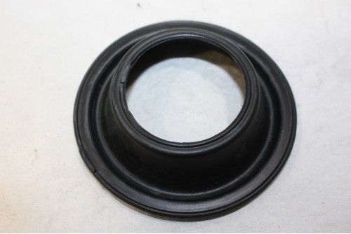 MEMBRANE DE POMPE 135587E...AUTOS DIVERS ANCIENNES / COLLECTIONS