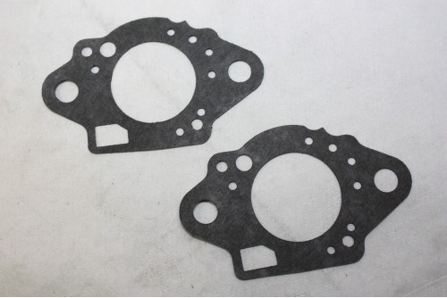 LOT DE 2 JOINTS OU CALES POUR CARBURATEUR SOLEX...AUTOS DIVERS ANCIENNES / COLLECTIONS