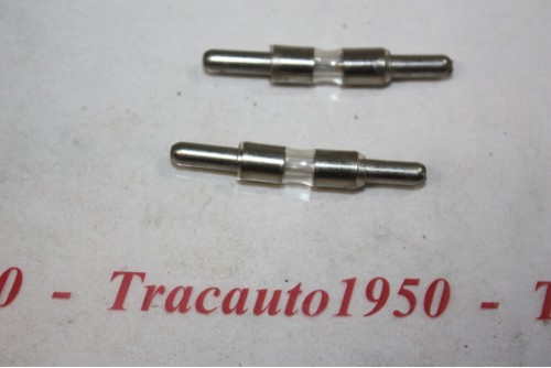 LOT DE 2 FUSIBLES 1685 TYPE JAEGER L/43mm...PANHARD DIVERS - Tracau...