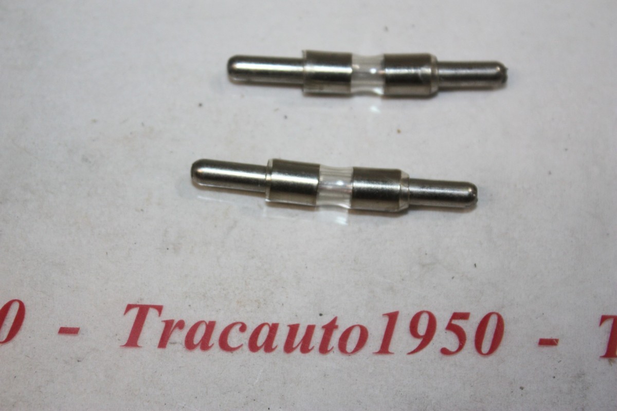 LOT DE 2 FUSIBLES 1685 TYPE JAEGER L/43mm...PANHARD DIVERS - Tracau...