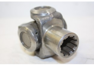 BLOC CARDAN DE DIRECTION OU SUSPENSION...DIVERS AUTOS COLLECTIONS / ANCIENNES