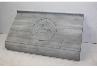 PLAQUE DE REPOSE PIED 325mm x 195mm...CITROEN ROSALIE