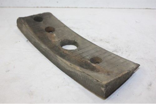 PLAQUE ANTI-VIBRATION D'AILE  AVANT...CITROEN ROSALIE