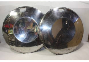 LOT DE 2 ENJOLIVEURS DE ROUE D/380mm...AUTOS ANCIENNES COLLECTIONS