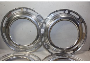 JEU DE 4  CERCLES D' ENJOLIVEURS DE ROUE D/360mm...AUTOS ANCIENNES COLLECTIONS