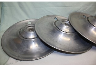 JEU DE 4 ENJOLIVEURS DE ROUE D/394mm...PANHARD PL17 DYNA Z