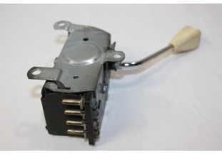 COMMODO DE CLIGNOTANT AXO 570 6v...CITROEN AMI 6 ID / DS