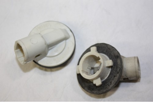 PAIRE DE PORTES AMPOULE DE FEU VALEO NEIMAN...AUTOS DIVERS ANCIENNES COLLECTIONS