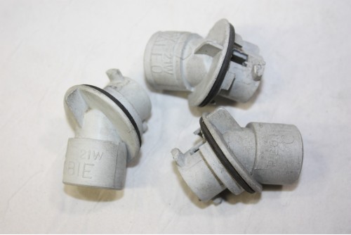 LOT DE 3 PORTES AMPOULE DE FEU VALEO / CIBIE...AUTOS DIVERS COLLECTIONS ANCIENNES