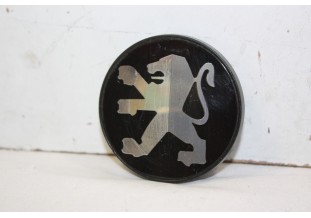 CENTRE D'ENJOLIVEUR DE ROUE PEUGEOT D/56mm...PEUGEOT 104 204 304 504 604 205 305 405 309