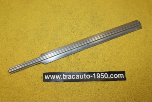 BAGUETTE ENJOLIVEUR DE CARROSSERIE L/275mm...AUTOS ANCIENNES DIVERS
