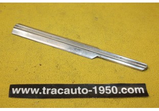 BAGUETTE ENJOLIVEUR DE CARROSSERIE L/180mm...AUTOS ANCIENNES DIVERS