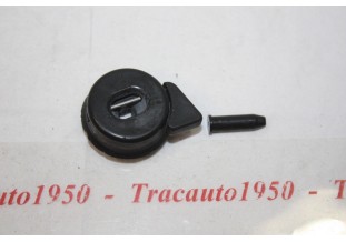 BOUTONNIERE D'ACCROCHE DE GLACE MOBILE côté GAUCHE...CITROEN 2CV