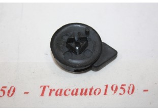 BOUTONNIERE D'ACCROCHE DE GLACE MOBILE côté GAUCHE...CITROEN 2CV