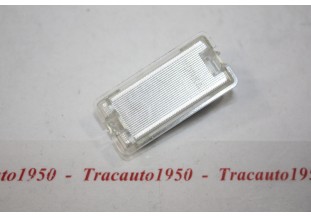 PLAFONNIER OU ECLAIREUR DE COFFRE YORKA 45.163...RENAULT DIVERS