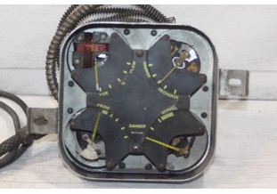 COMBINE D'INSTRUMENTS DE BORD JAEGER 50050 6V...FORD VEDETTE 492E