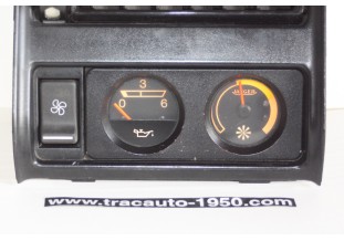 CONSOLE CENTRALE AVEC MANOS HUILE/TURBO JAEGER...R5 ALPINE TURBO 2