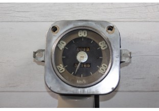 COMPTEUR DE VITESSE ET KM JAEGER 50882 100km/h...RENAULT UTILITAIRES CAMIONS BERLIET GLC