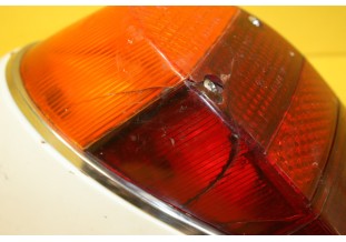 FEU ARRIERE GAUCHE HELLA 43244R...VW COX 1962/1975