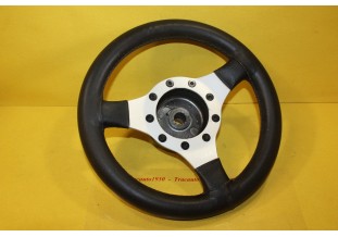 VOLANT SPORT 3 BRANCHES + MOYEU D/295mm...AUTOS DIVERS