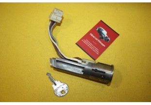 ANTIVOL NEIMAN 34B AVEC CONTACTEUR 4 FILS...RENAULT R5 avant 06/1979 POSSIBLE ?? R15 R17