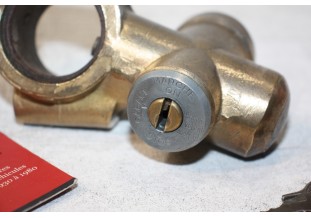 ANTIVOL NEIMAN PEUGEOT AVEC CONTACTEUR 2 BORNES...PEUGEOT 202 302 ??