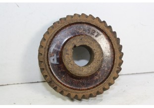 PIGNON CELORON DE DISTRIBUTION CHAMPION 127...RENAULT NN2 6CV