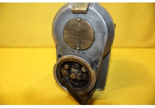 MAGNETO DUCELLIER type R4 pour 4 CYLINDRES...AUTOS ANCIENNES 1910/1935 VOIR DESCRIPTIF