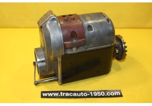 MAGNETO DUCELLIER type Z4A pour 4 CYLINDRES...AUTOS ANCIENNES 1910/1935 VOIR DESCRIPTIF