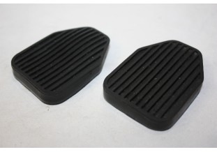 JEU DE 2 CAOUTCHOUC DE COUVRE PEDALE 62mm x 47mm...MATRA BAGHEERA MURENA