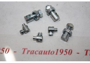 LOT DE SERRES CABLES ET DIVERS...VELOMOTEURS MOTOS