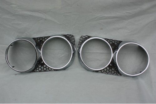 PAIRE DE CERCLAGES DOUBLE DE PHARES CROMODORA...FIAT 124 SPORT COUPE