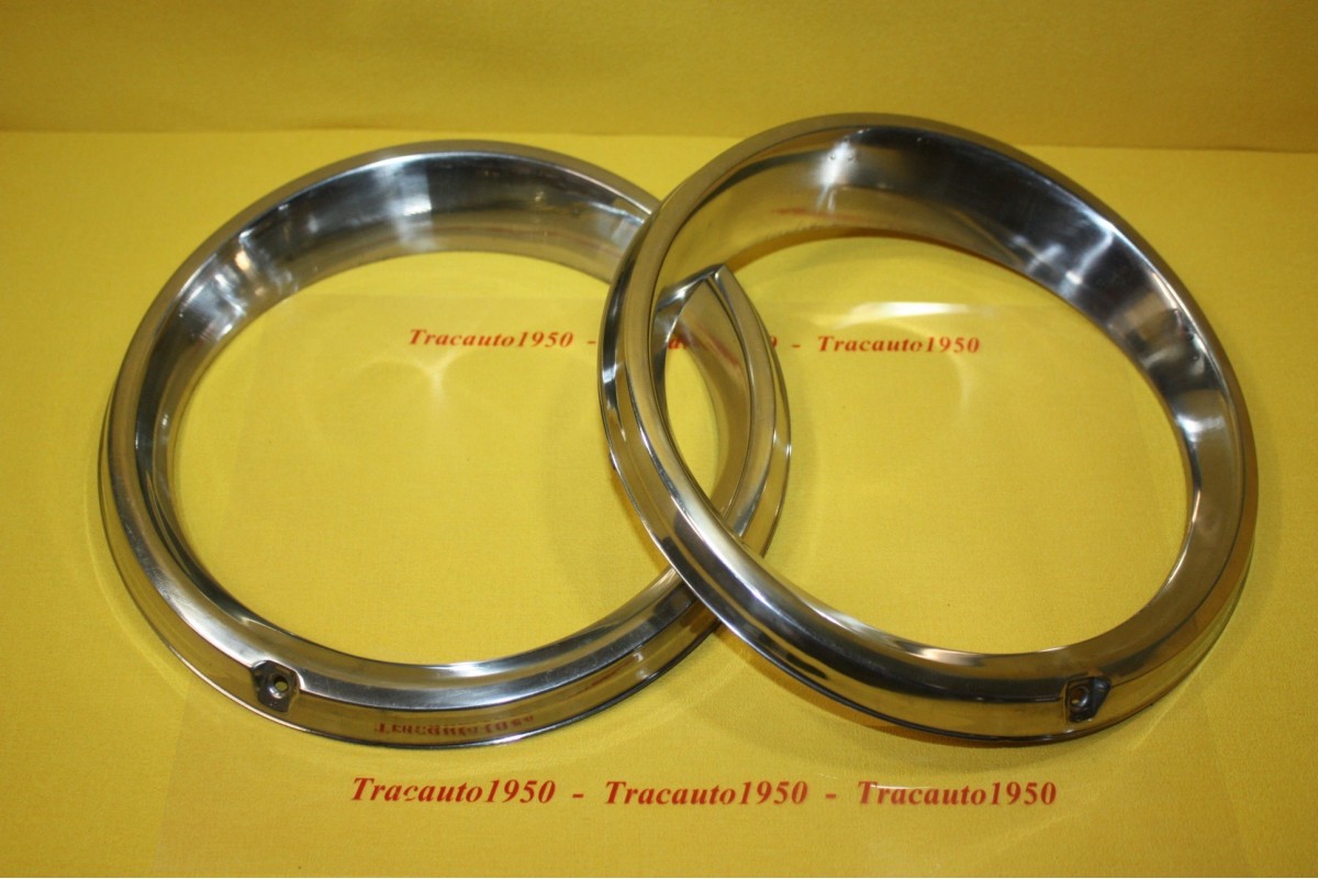 PAIRE DE CERCLAGES DE PHARE D/G FIAT D/175-180mm...FIAT 124 SPORT