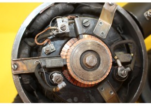 DYNAMO AVEC CONJONCTEUR DISJONTEUR FORD...FORD A 1927-1931