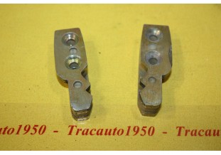 PAIRE DE GACHE DE PORTE D/G RENAULT...R12  ts modèles