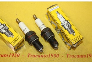 JEU DE 2 BOUGIES EYQUEM 600 LS...AUTOS MOTOS DIVERS voir descriptif