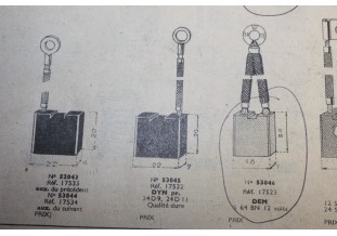 CHARBONS 17532 POUR DYNAMOS RENAULT...RENAULT AVANT GUERRE voir descriptif