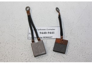 CHARBONS 9440/9441 POUR DYNASTARS RENAULT...RENAULT AVANT GUERRE voir descriptif