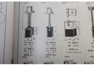 CHARBON 17666 POUR DYNAMOS DUCELLIER...AUTOS AVANT GUERRE voir descriptif