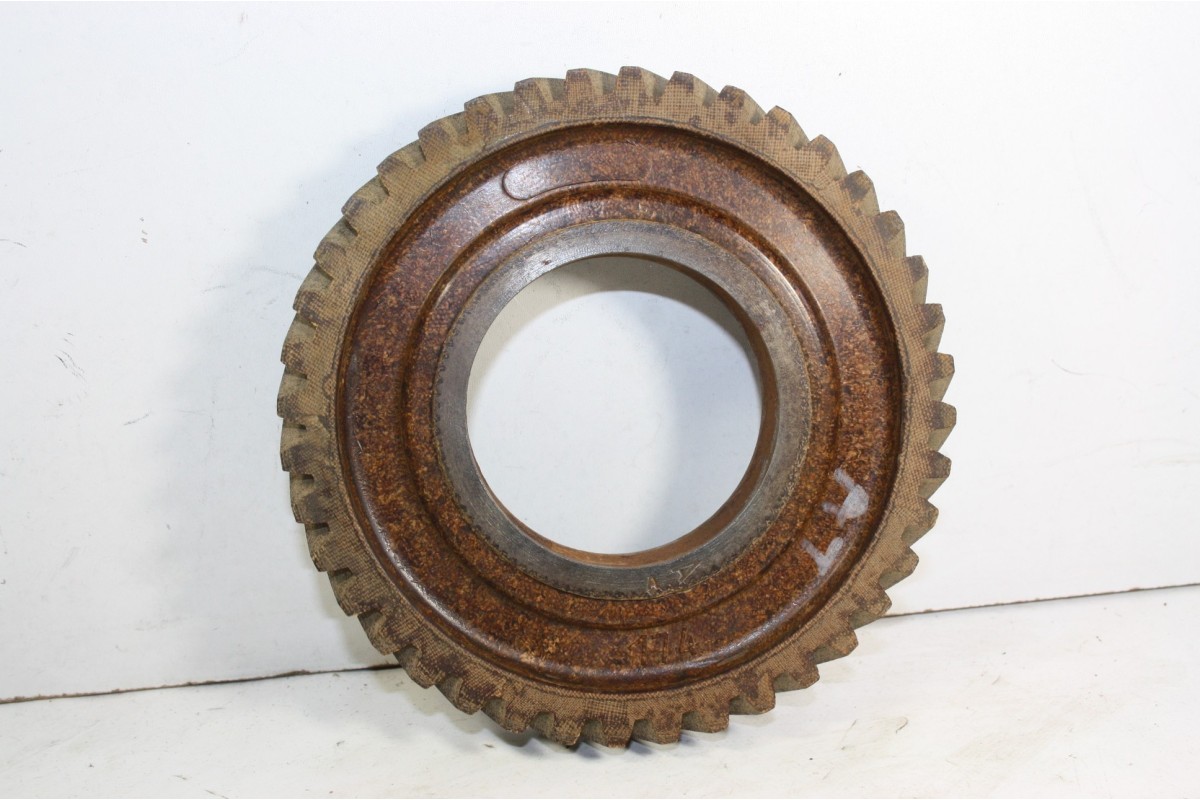 PIGNON DE DISTRIBUTION 40 Dents CHAMPION n°174...FORD 6CV voir descriptif