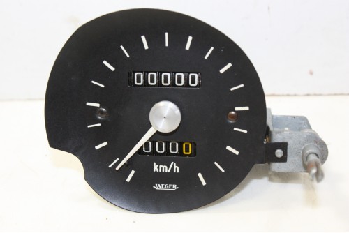 COMPTEUR DE VITESSE ET KM JAEGER 12V...SIMCA TALBOT 1301/1501 voir descriptif