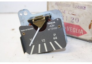RECEPTEUR D'ESSENCE DE COMPTEUR VEGLIA 73120...PEUGEOT 404 BREAK voir descriptif