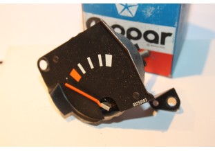 RECEPTEUR D'ESSENCE DE COMPTEUR MOPAR 05250583...SIMCA CHRYSLER HORIZON voir descriptif