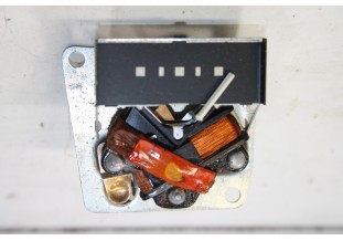 RECEPTEUR D'ESSENCE DE COMPTEUR 6V JAEGER 74994...CITROEN DS 19 voir descriptif