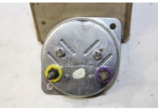 RECEPTEUR D'ESSENCE DE COMPTEUR 12V VEGLIA 23535...CITROEN 3CV AMI 6 voir descriptif