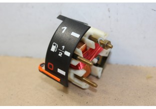 RECEPTEUR D'ESSENCE 12V VEGLIA 0932002...CITROEN VISA voir descriptif