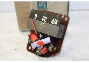 RECEPTEUR D'ESSENCE DE COMPTEUR 24V  JAEGER...CAMIONS BERLIET SAVIEM voir descriptif